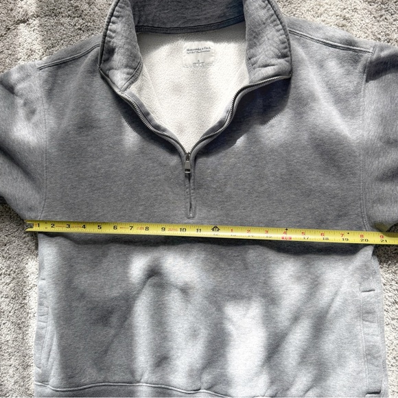 Abercrombie Soft AF Max Essentials 1/2 Zip Sweatshirt Gray Women’s Small - Picture 8 of 11